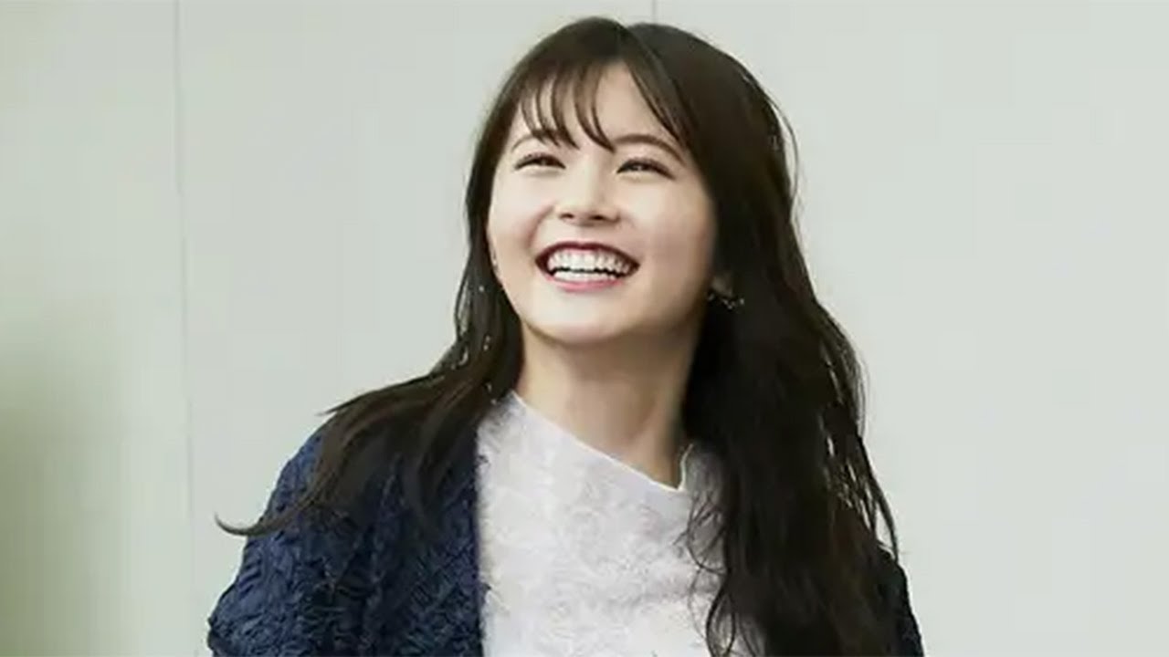 久間田琳加、バドミントンの腕前披露! “運動神経ない”疑惑に反論 「りんくまちっく」「りんくまがじん」オンライン会見