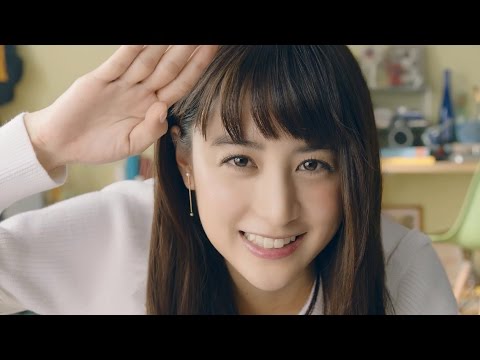 山本美月、ガンダムの名セリフを可愛く披露 アプリ『LINE: ガンダム ウォーズ』新CM「ミヅキ、いきまーす」篇&「軟弱者」篇