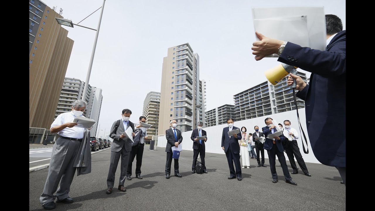 ✅  東京五輪パラリンピック組織委員会は、海外からの入国者削減に伴い医療体制を縮小してスタッフの確保を進めている。しかし、緊急事態宣言が大会開催の1カ月前に迫る20日まで延長される中、新型コロナウイル
