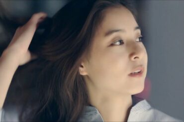 「新木優子」が魅力的!!「ユニクロ」のCM  "Yuko Araki" but it's attractive! Commercial of "UNIQLO"