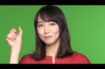 吉岡里帆、この手は??何を?