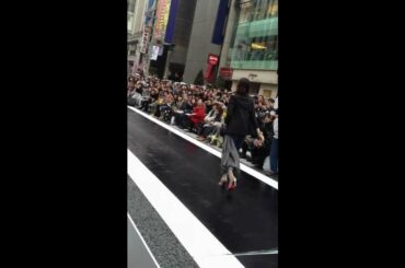 Ginza Runway 米倉涼子登場