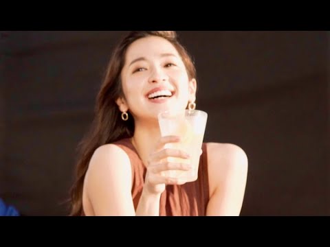 中村アン、風を感じるメイキング/麒麟特製ストロングCM