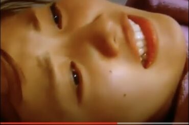 佐野ひなこ 悶絶した表情