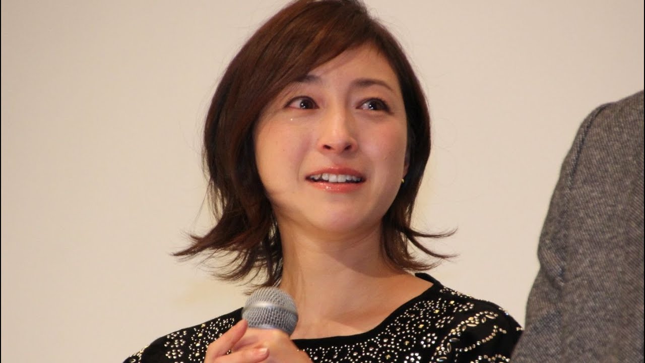 広末涼子が感涙! 観客500人からのサプライズに「頑張ったかいがありました」  映画「想いのこし」初日舞台あいさつ2