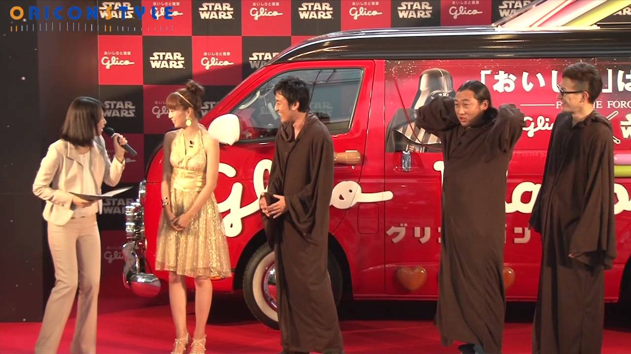 安田美沙子、憧れのダース・ベイダーと初対面