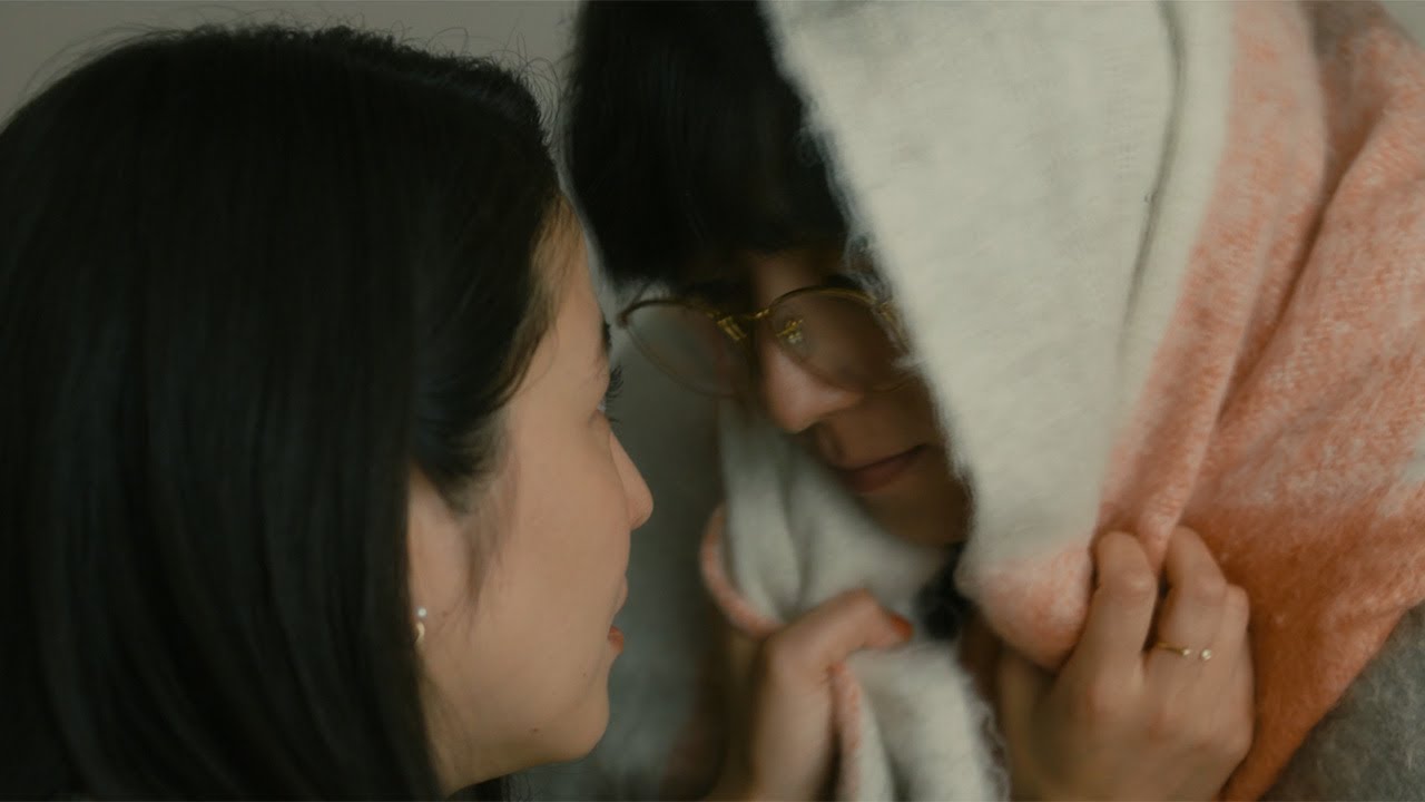 長澤まさみ、メガネ姿の高橋一生と幸せそうなキス セカチュー以来の映画共演「嘘を愛する女」特報解禁