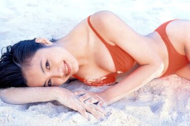 Yukie Nakama 仲間由紀恵   PhotoBook Slideshow