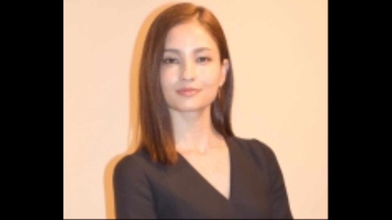 黒木メイサ、長男出産後初公の場 夫・赤西仁の“イクメン”ぶりに感謝