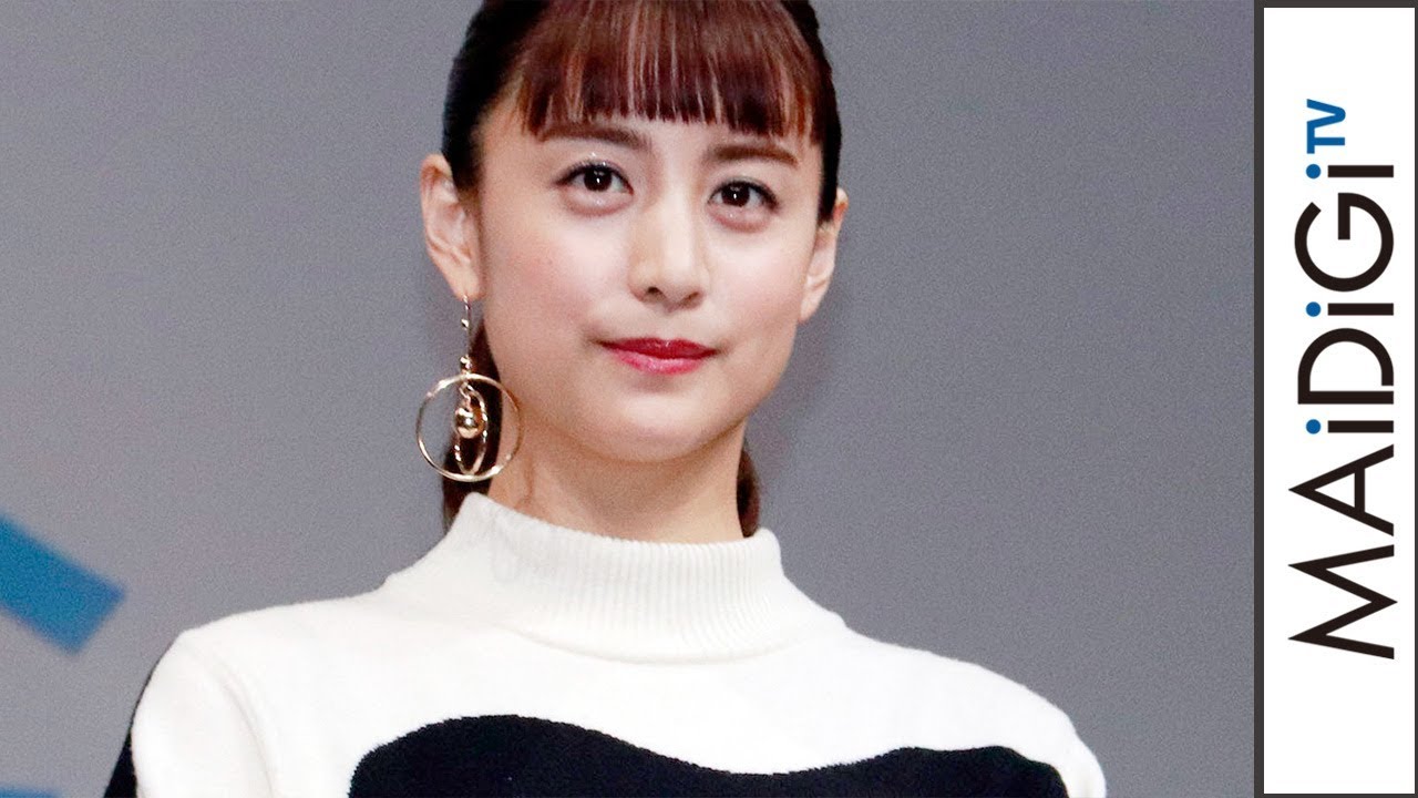 山本美月、白黒モノトーンのニットワンピですっきり イベントにCM衣装で登場 「BIGLOBEモバイル新CM発表会」1