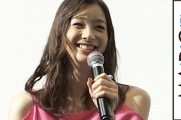 足立梨花、「草食ではない…」 迷いながらも“肉食女子”宣言 映画「アヤメくんののんびり肉食日誌」初日舞台あいさつ1