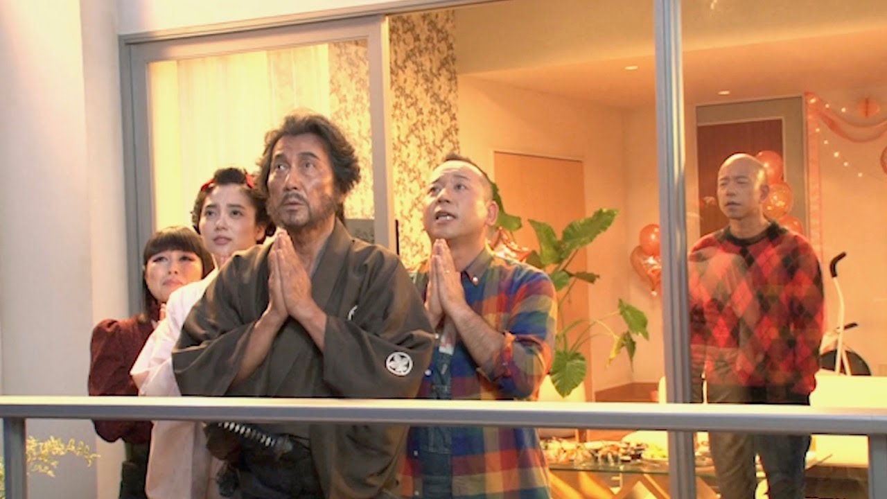 役所広司、新川優愛、バイきんぐ、ブルゾンちえみが忘年会で大はしゃぎ!/「年末ジャンボ宝くじ」CM3篇+メイキング&インタビュー