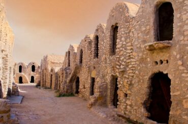 Mars Perseverance Rover capture : Small hotels for one person for summer