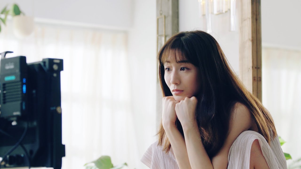 田中みな実の美髪がふわっ 『ジュレーム』新TVCMメイキング
