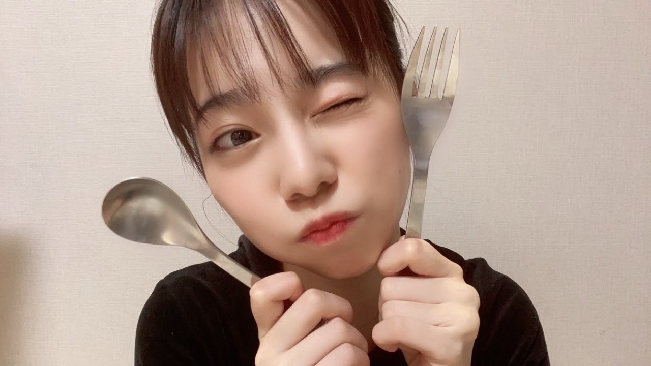 夕飯食べてるだけです