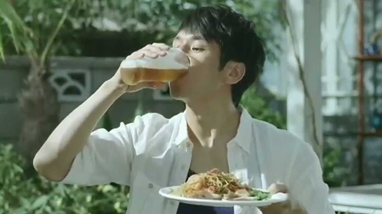 いいなCM キリン 麦のごちそう 西島秀俊 片瀬那奈 「プール」篇