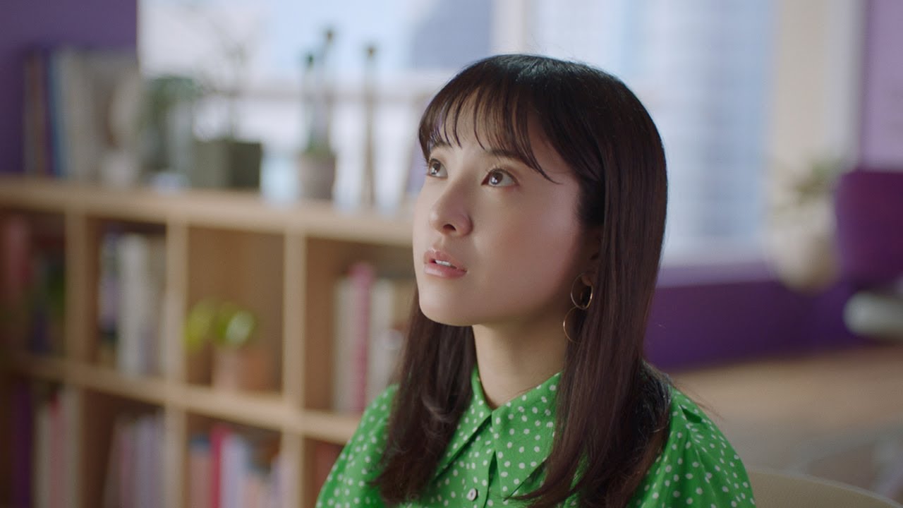 吉高由里子、普段のリフレッシュ方法明かす 5年間で進化したことは? 江崎グリコ「アイスの実」新ウェブ動画&インタビュー