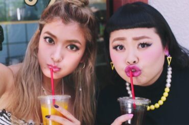 ローラ&渡辺直美の“ニアチューポーズ”が可愛すぎる!「MERY」新CM「カフェ」編