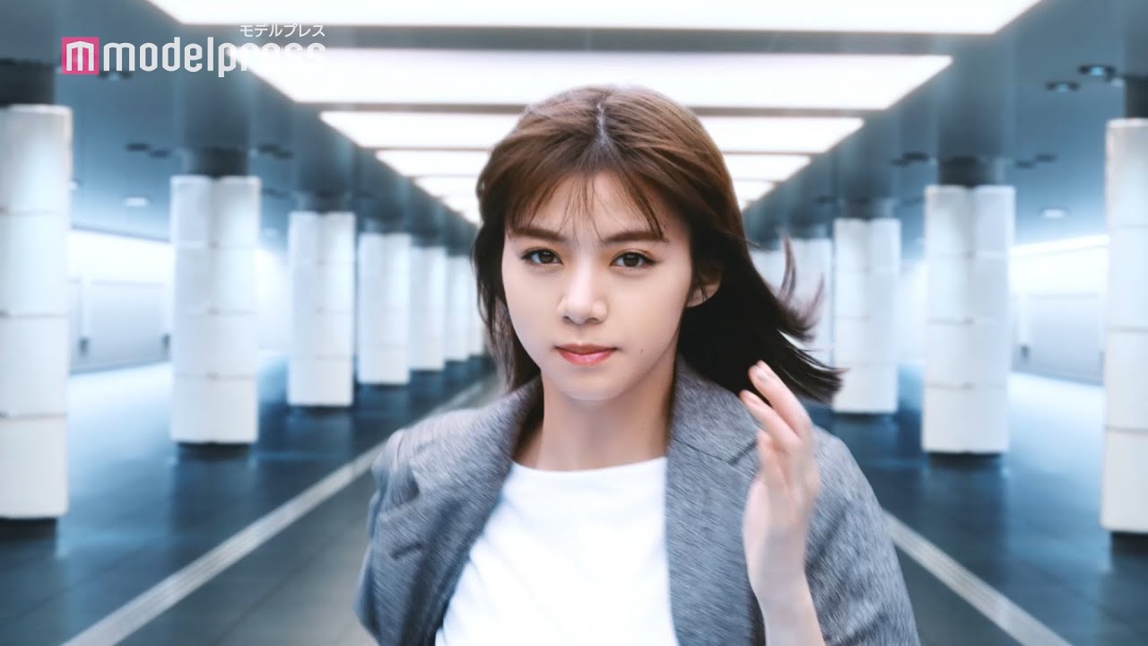 池田エライザが全力疾走!抜群の運動神経披露 「ソフィSPORTS」新CM