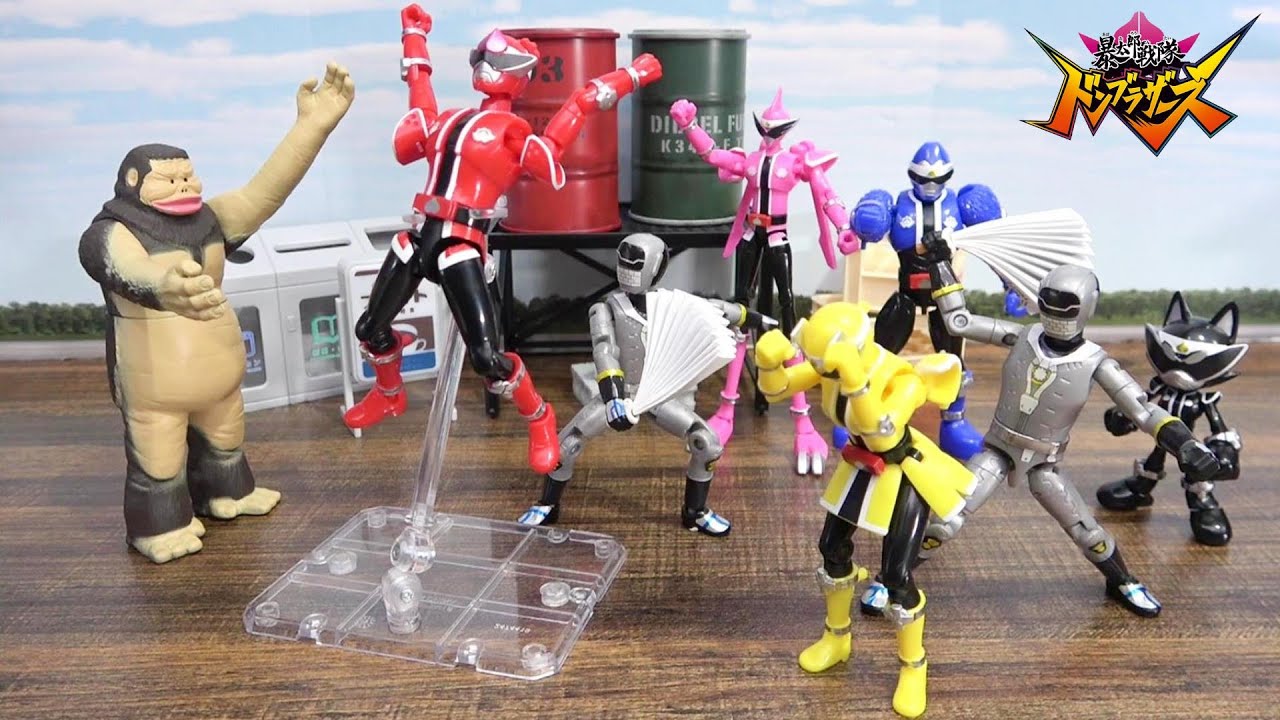 人形劇【暴太郎戦隊ドンブラザーズ】絶対に笑ってはいけないドンブラザーズ!!笑ったらお尻をハリセンで叩かれるぞ!!