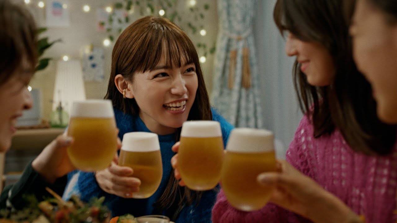 ザ・プレミアム・モルツ『みんなのご褒美会(年の瀬)』篇 30秒 小栗旬 川口春奈 山田裕貴 サントリー CM