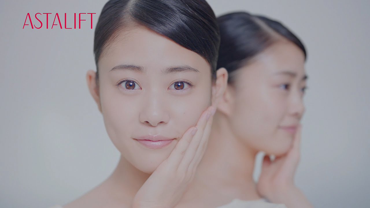 高畑充希、松田聖子&松たか子と美肌“競演” スキンケアブランド「ASTALIFTスキンケアシリーズ」新CM
