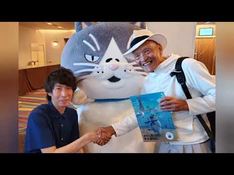 小説家 早見和真と絵本作家 かのうかりんによる創作童話シリーズ。 デブ猫「マル」がさまざまな経験を重ねながら成長していく姿を描く。2022年4月からは神戸新聞で兵庫編がスタートした vol.730