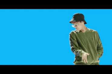 240301 /r/bangtan Books with Luv: 新しい読者選択投票に参加します!