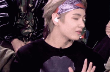 AMA リマインダー: 今からちょうど 24 時間以内に、The Atlantic の著者兼上級編集者である Lenika Cruz が /r/bangtan で AMA を開催します (2 月 23 日 @ 1PM EST/ 10AM PST/ 6PM UTC)