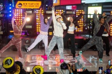 240223 Korea Times: BTSのJ-HopeがTvingのダンス番組「DNAcers」に出演