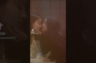 Kissu😘 #菅井友香 #中村ゆりか #chasergamew #sugaiyuuka #nakamurayurika