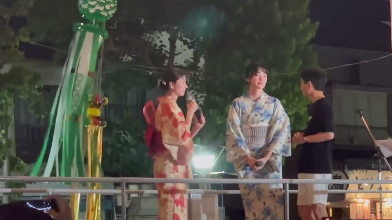 服部樹咲さん、岡崎紗絵さん一宮七夕祭りの櫓でダンシングヒーロー！