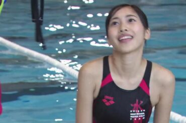 佐野ひなこ・新川優愛の水着