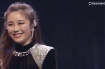 E-girls 鷲尾伶菜ASMR