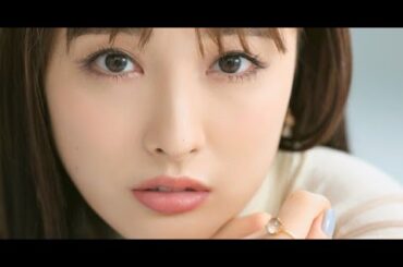 B1- 大友花恋『MORE』専属モデル就任「流行を共有できることがとても嬉しいです!」3年ぶりファッション誌に復帰