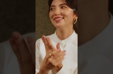 田中麗奈、お気に入りの香りのハンドクリームを紹介。#inthebag #インザバッグ #voguejapan 田中麗奈、お気に入りの香りのハンドクリームを紹介。#inthebag #インザバッグ #voguejapan