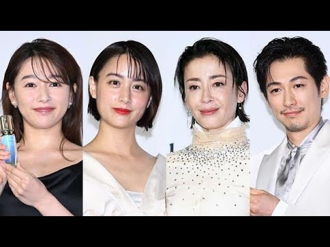 ＜山本美月＞大胆ミニで美脚すらり　宮沢りえ、桜井日奈子らとドレスアップ　「クレ・ド・ポー ボーテ」ポップアップ内覧会に　ディーン・フジオカ、ヨンアも