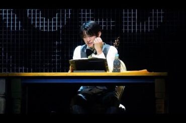 Snow Man向井康二がロンドン『バーバリー』ショーのオフショットを公開！タイの俳優ブライトや水川あさみとのトーク動画も