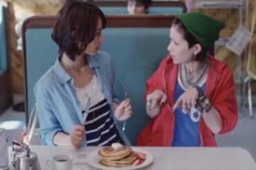 NTT DoCoMo CM 木村カエラ・堀北真希「おしゃべりカエラ」篇