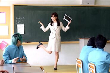 前田敦子・小芝風花 : ソフトバンク・ホワイト学割 (201303)