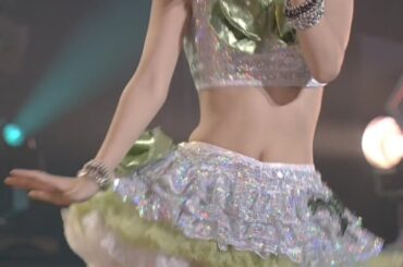 世界は サマー・パーティ / 真野恵里菜 (Hello! Project 2010 SUMMER ～ファンコラ！～)
