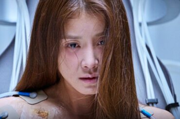 地球を守る’結界’を張り姿を消した’神’が、ある’〇人犯を助けるため’再び現れた【ドラマ紹介】