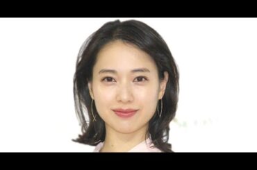 B1- 戸田恵梨香、“中国メイク”大胆スリットの妖艶ドレス姿公開