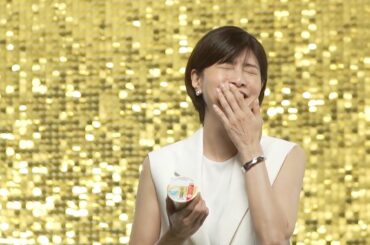 内田有紀、DJ KOOと30年ぶり共演　ハイテンションな“天の声”に笑い止まらず　ヤクルト「豆乳の力」新CM＆メイキング