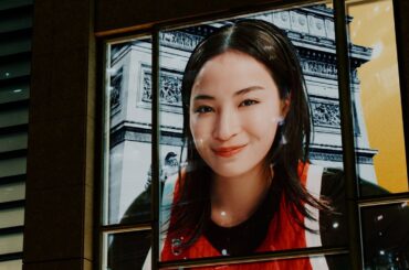 広瀬すず、五輪代表ユニホーム姿で「1人4役」　「三井のすずちゃん」新CMが公開