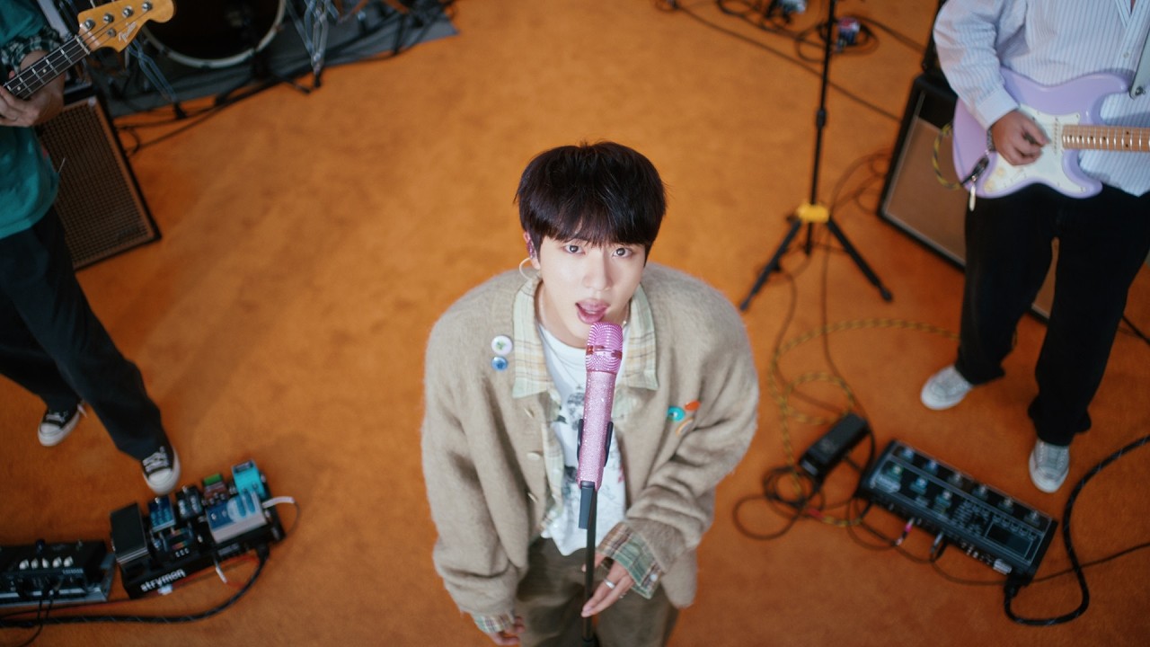 진 (Jin) ‘I’ll Be There’ Live Clip 진 (Jin) ‘I'll Be There’ Live Clip