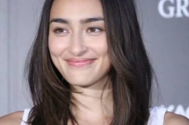 「声優に暴言事件は忘れない」長谷川潤が再婚夫とラブ写真披露も、世間が忘れない“裏の顔” king & prince