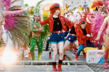 【はたらく細胞】恋する芦田愛菜の体内では永野芽郁もノリノリ！映画『はたらく細胞』本編映像1