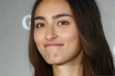 「声優に暴言事件は忘れない」長谷川潤が再婚夫とラブ写真披露も、世間が忘れない“裏の顔”