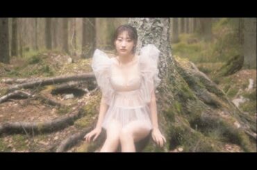 B1- 武田玲奈、10周年記念写真集 大胆なドアップショット、妖精のように佇む姿など